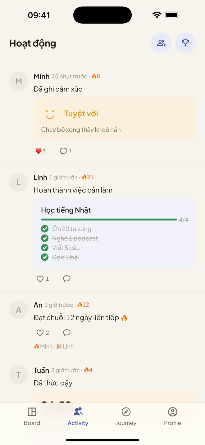 Bảng tin hoạt động với vài bài của bạn bè: một cảm xúc, một checklist đã xong, một chuỗi ngày